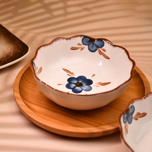 Bowl medium with Blue flower print