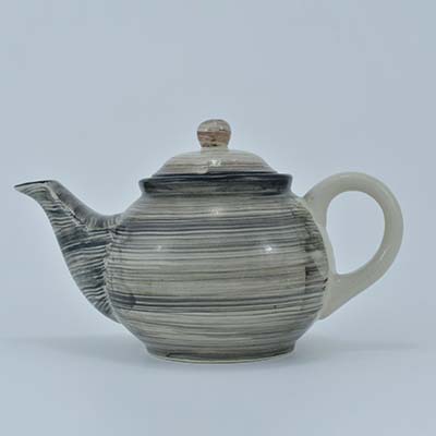 AART Handmade Terracotta Tea pot Cream