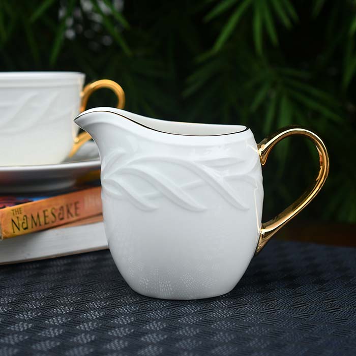 QUALITIER Creamer White with Gold handle