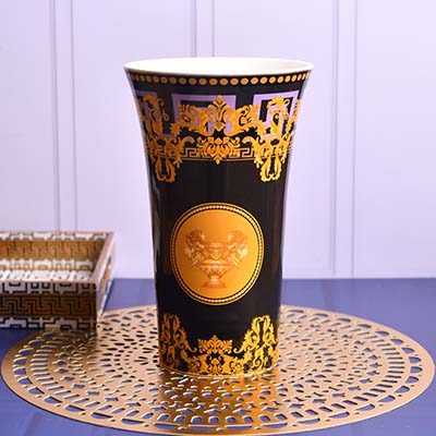 Flower vase for decor black premium