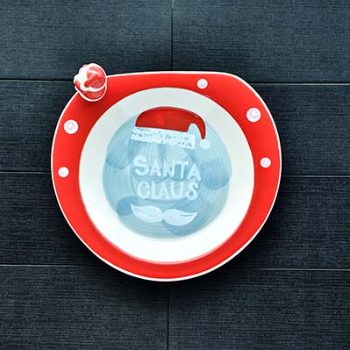 Cartoon plate with Santa