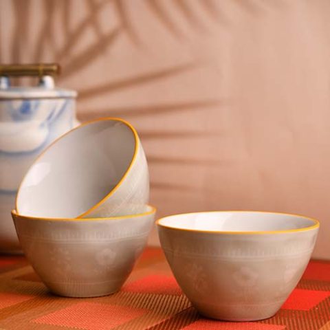 Bowl Light grey with yellow border