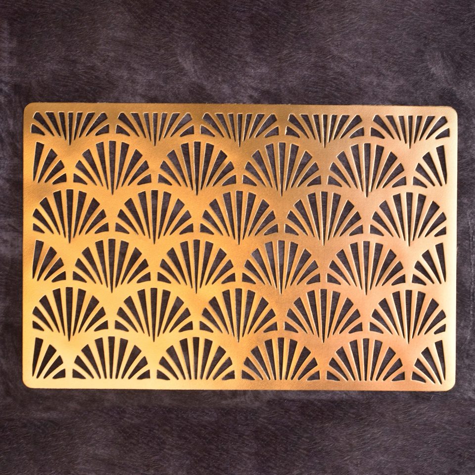 Designer Table mats PU Leather , Semi circle pattern , Gold (Set - photo 2
