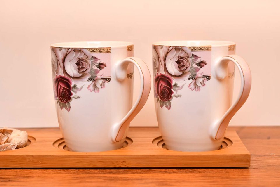 Vigneto Floral Rose Garden Gold Coffee Mug Set | Includes 2 mugs - photo 2