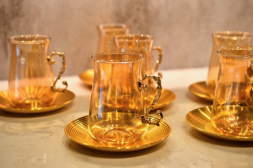 Turkish style Cup and saucer with Golden handle and saucer - photo 2