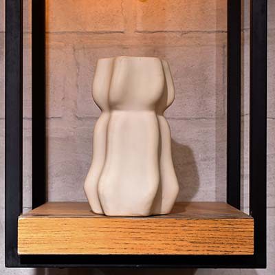 Flower vase ceramic Light Cream shade - photo 1