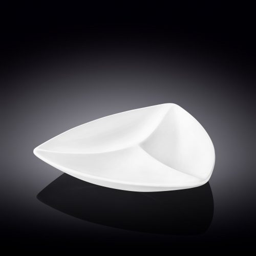 WILMAX Divided triangular dish White 9.5 INCH 24 CM
