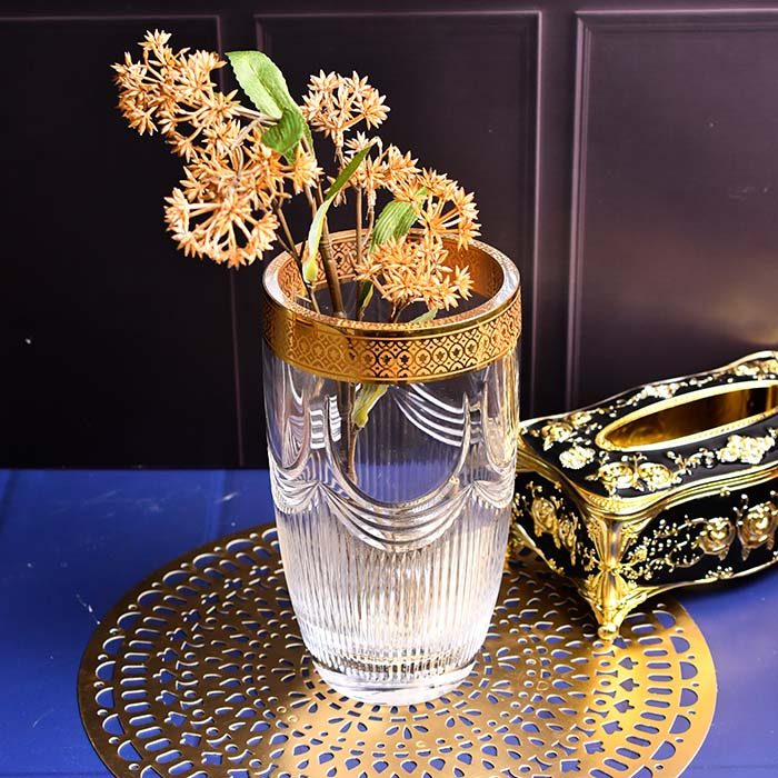 Flower vase with Gold detail and glass design - photo 2