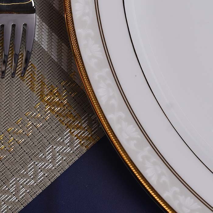 NORITAKE Oval platter with Cream decal and Gold line - photo 2