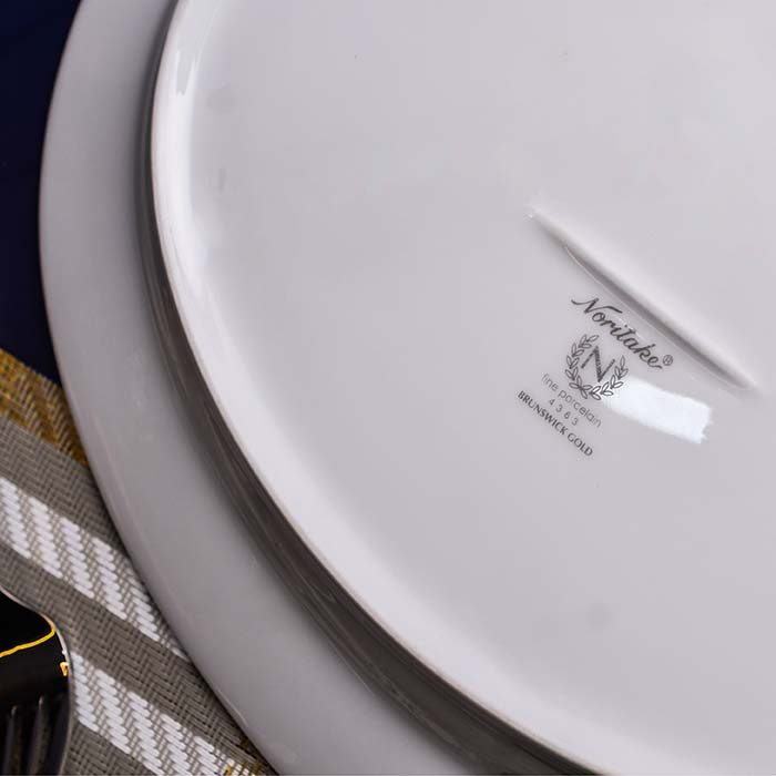 NORITAKE Oval platter with Cream decal and Gold line - photo 3