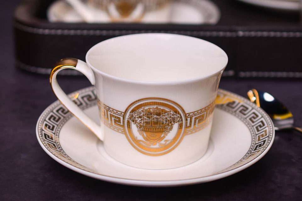 CUP AND SAUCER SET OF 6 LUXURY DESIGN WHITE+GOLD - photo 1