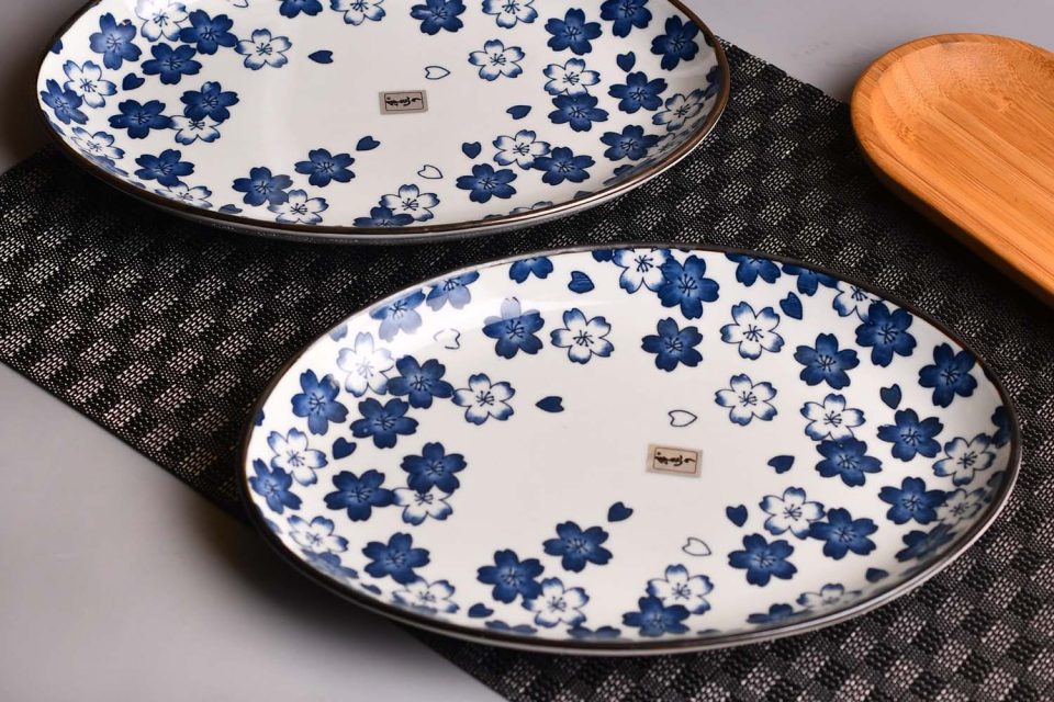 Ceramic Oval platter | Medium | Blue floral print - photo 1