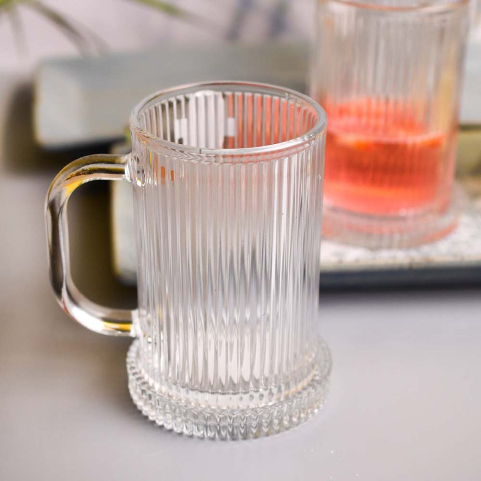 Mug with lid Crystal Gold line 400 ML - photo 1
