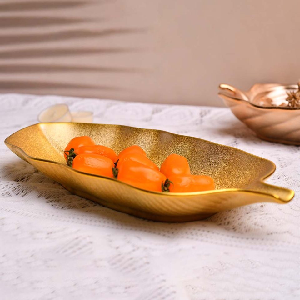Serving platter Leaf shaped Gold 12 INCH - photo 1