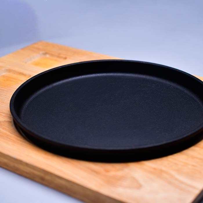 Cast Iron sizzler pan with wooden base and ceramic dips - photo 3