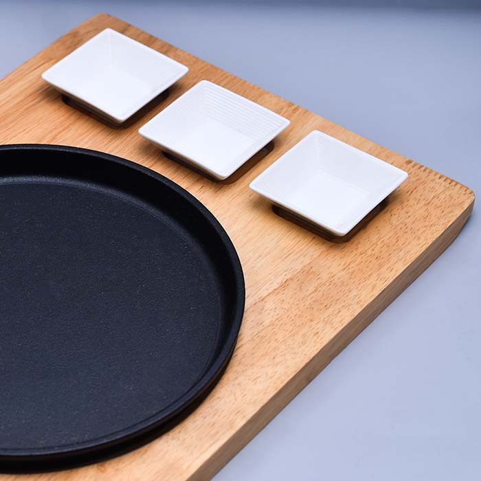 Cast Iron sizzler pan with wooden base and ceramic dips - photo 2